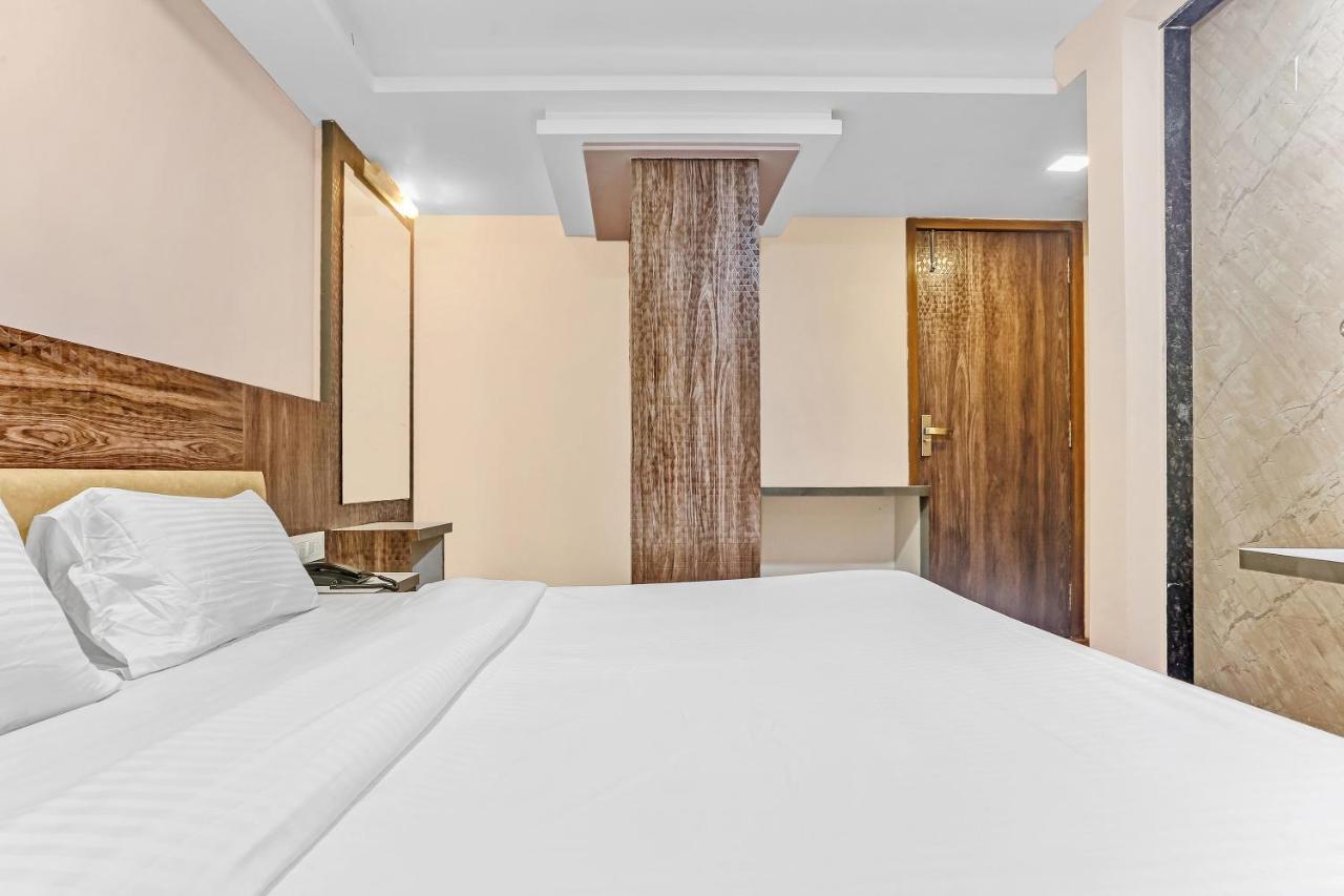 Oyo Flagship 83396 Hotel Vinyasa Residency Bombay Eksteriør billede