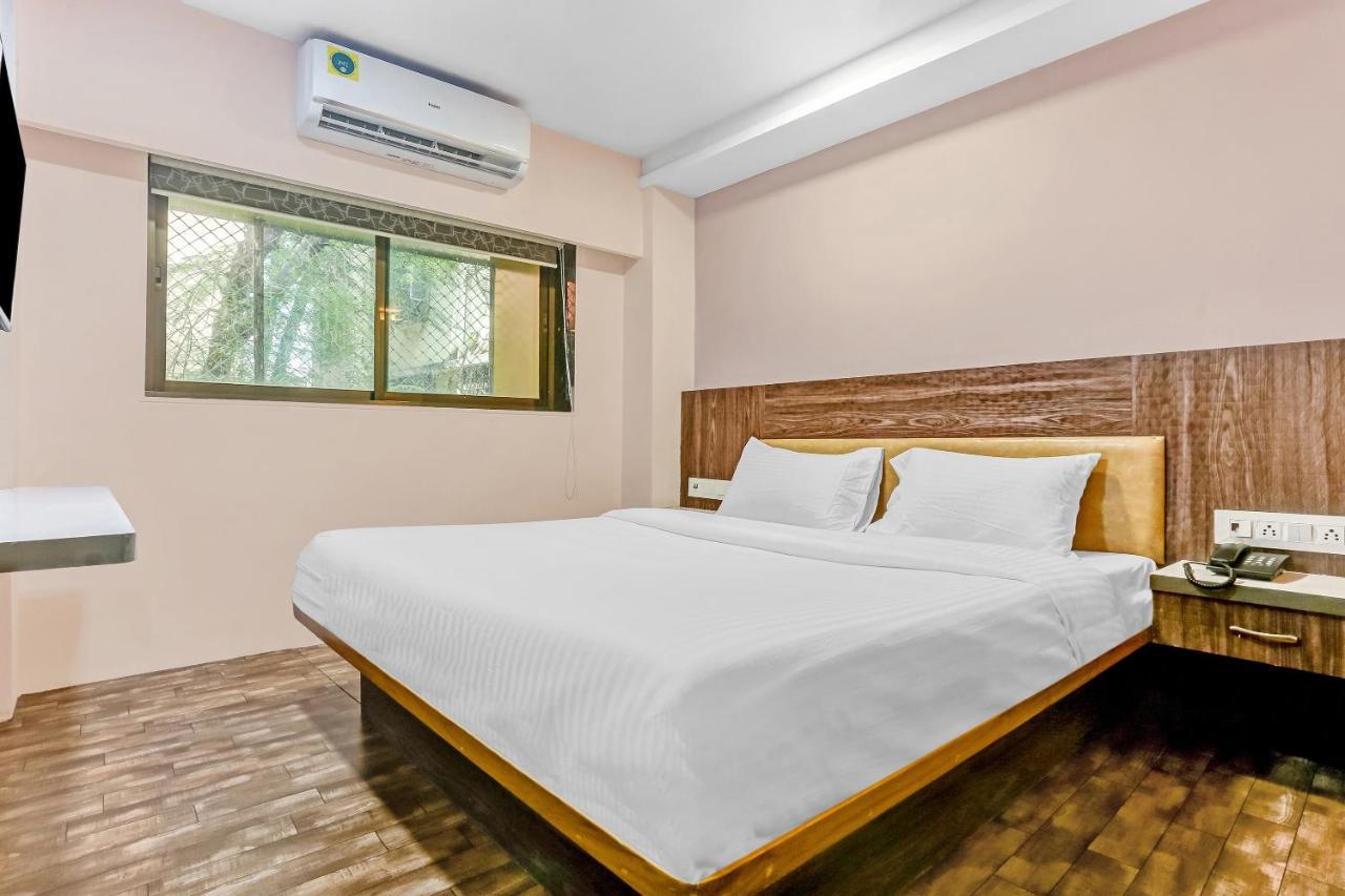 Oyo Flagship 83396 Hotel Vinyasa Residency Bombay Eksteriør billede